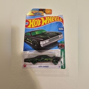 Hot Wheels Car Layin Lowrider Hotwheels Classic Pimp Mobile Special Feature New